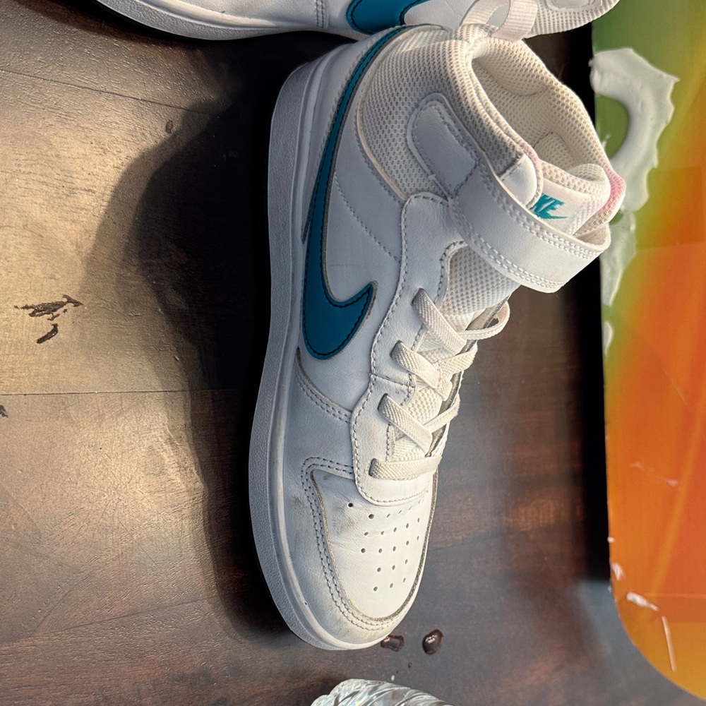Nike Kids White and Teal High-Top Sneakers - Picture 2 of 8